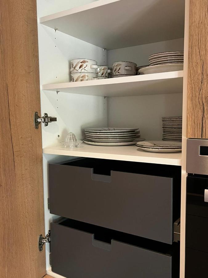 Moderne, Ruhige Ferienwohnung , Ideal Zum Abschalten Hadamar Luaran gambar