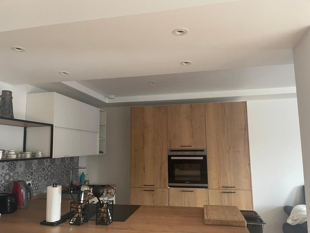 Moderne, Ruhige Ferienwohnung , Ideal Zum Abschalten Hadamar Luaran gambar